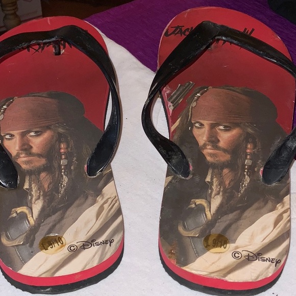 Disney Flip flops - Picture 2 of 7